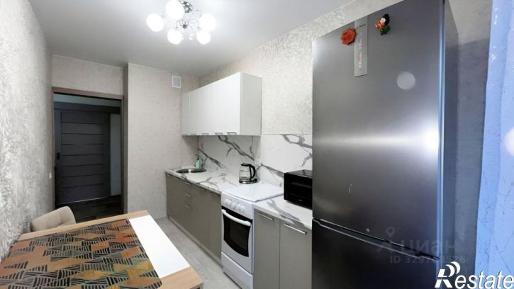 3-комн квартира ул Алмазная, 2,  д. 2