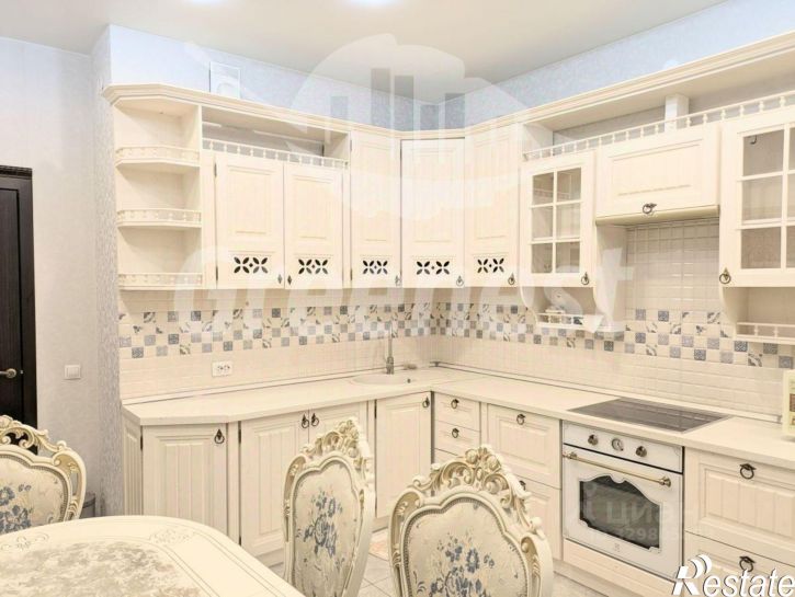 3-комн квартира улица Седова, 65А/4,  д. 65А/4
