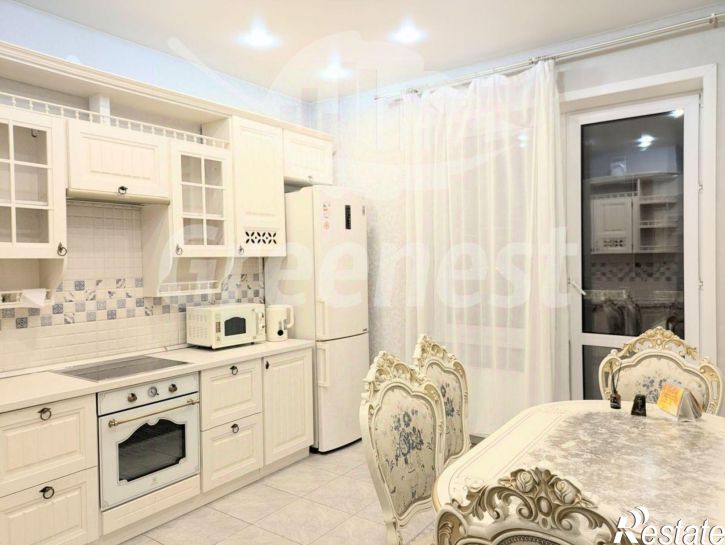 3-комн квартира улица Седова, 65А/4,  д. 65А/4
