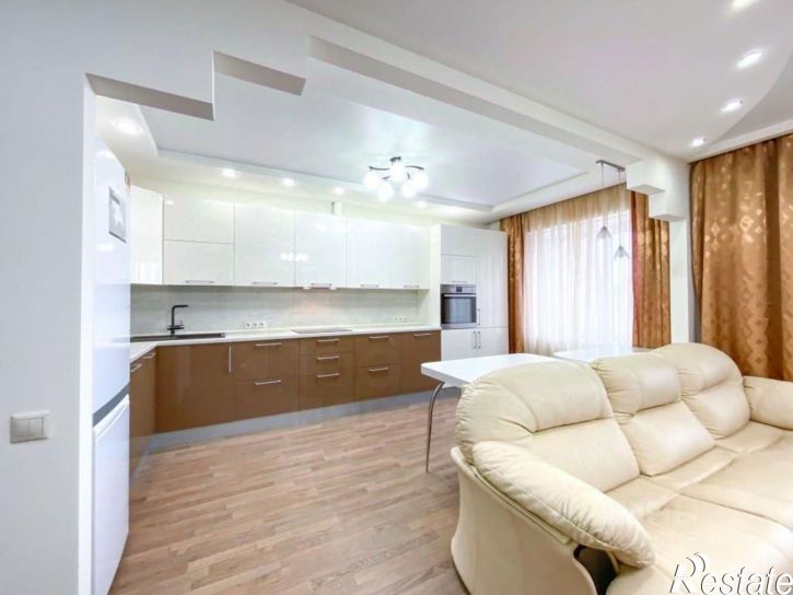3-комн квартира ул Александра Невского, 15/2,  д. 15/2