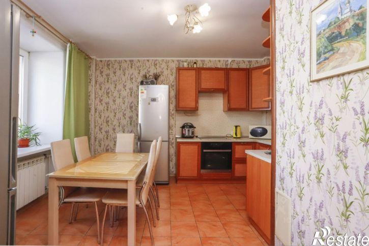 2-комн квартира ул Лыткина, 82,  д. 82