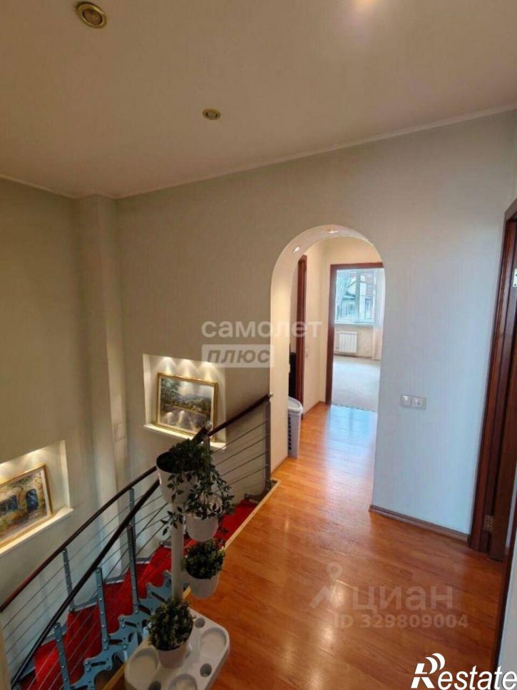 4-комн квартира ул Пискунова, 140/3,  д. 140/3