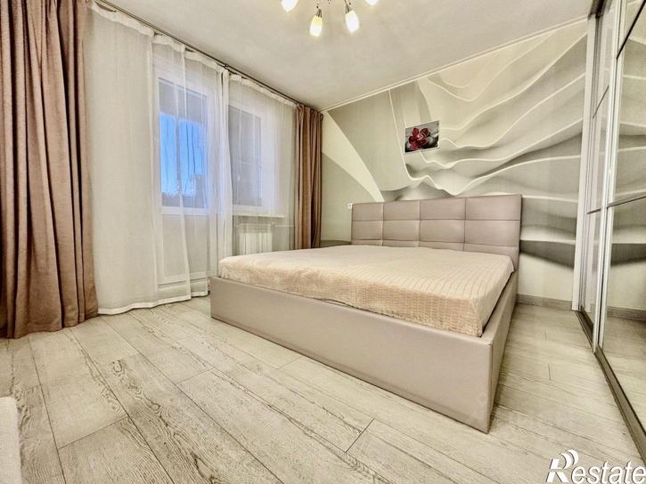 2-комн квартира Космический пр-д, 1/1,  д. 1/1