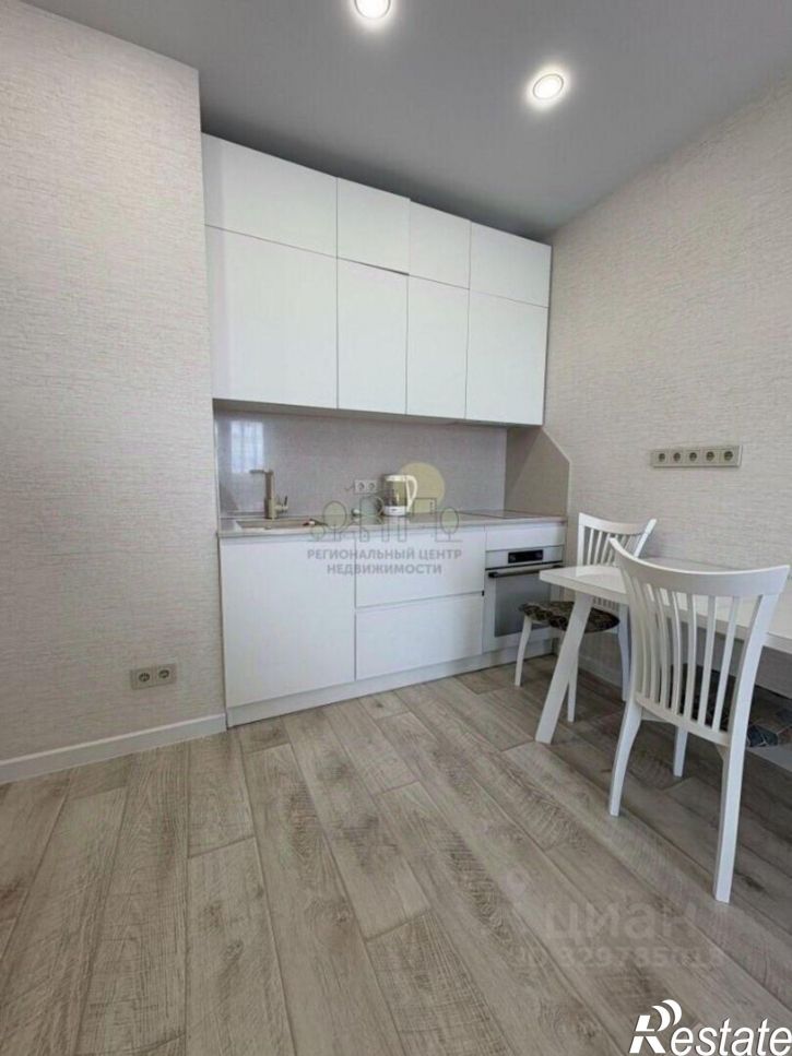 2-комн квартира ул Зверева, 1/3,  д. 1/3