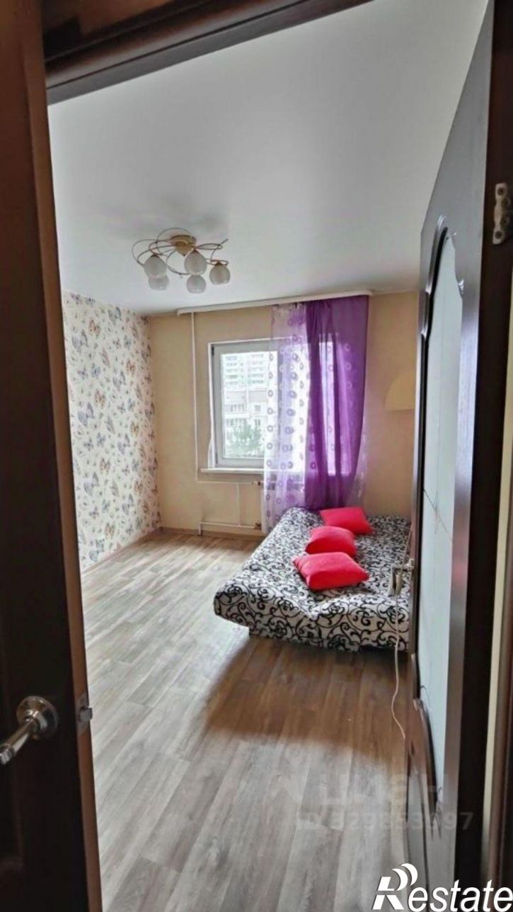 2-комн квартира микрорайон Университетский, 84