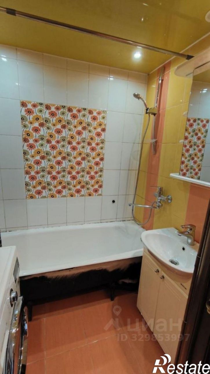 2-комн квартира микрорайон Университетский, 84
