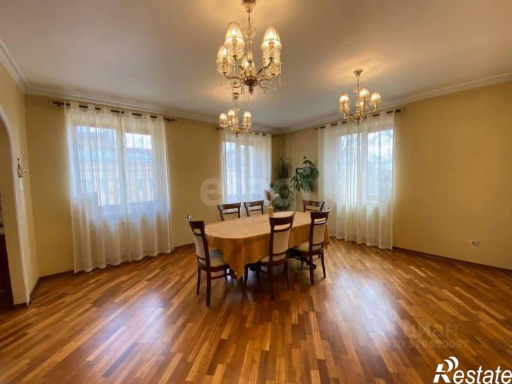 4-комн квартира ул 5 Армии, 48,  д. 48