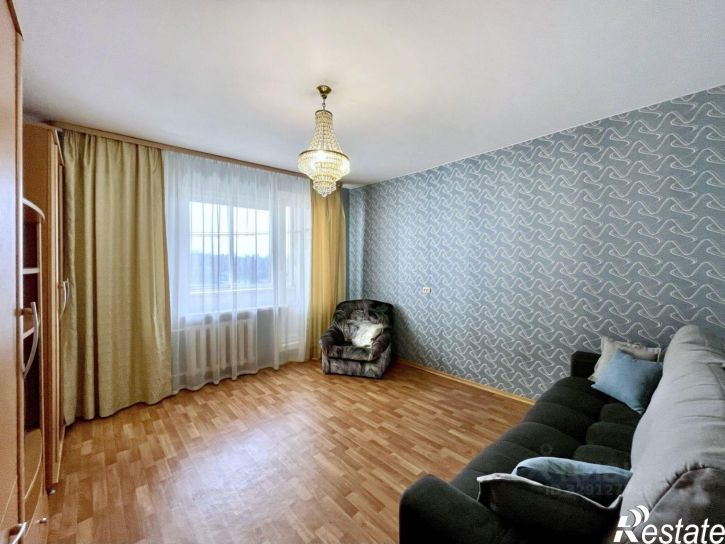 2-комн квартира микрорайон Университетский, 88