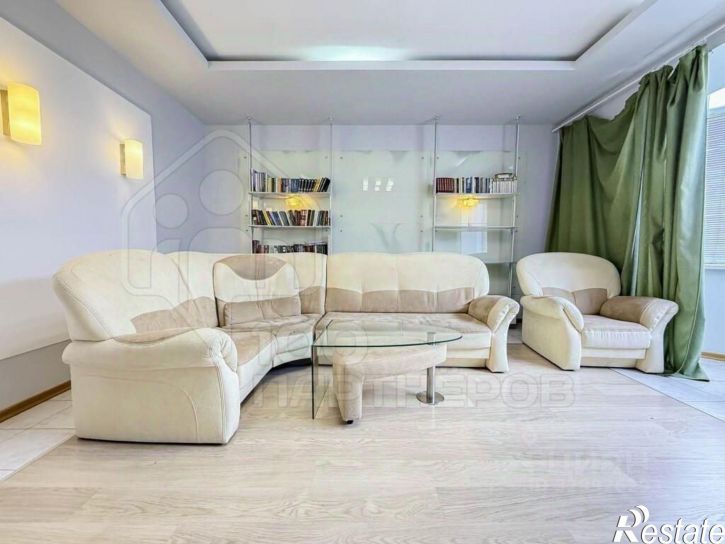4-комн квартира улица Безбокова, 32/2,  д. 32/2