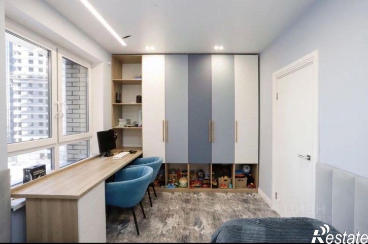 4-комн квартира ул Юрия Левитанского, 4,  д. 4