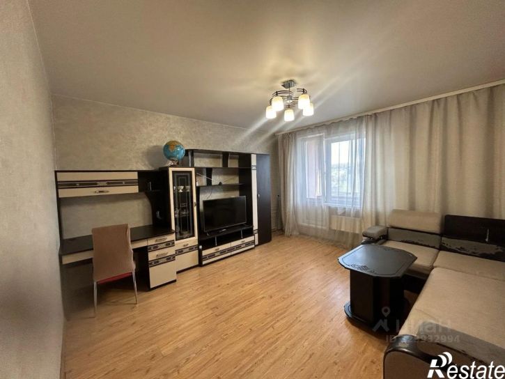 2-комн квартира микрорайон Университетский, 70