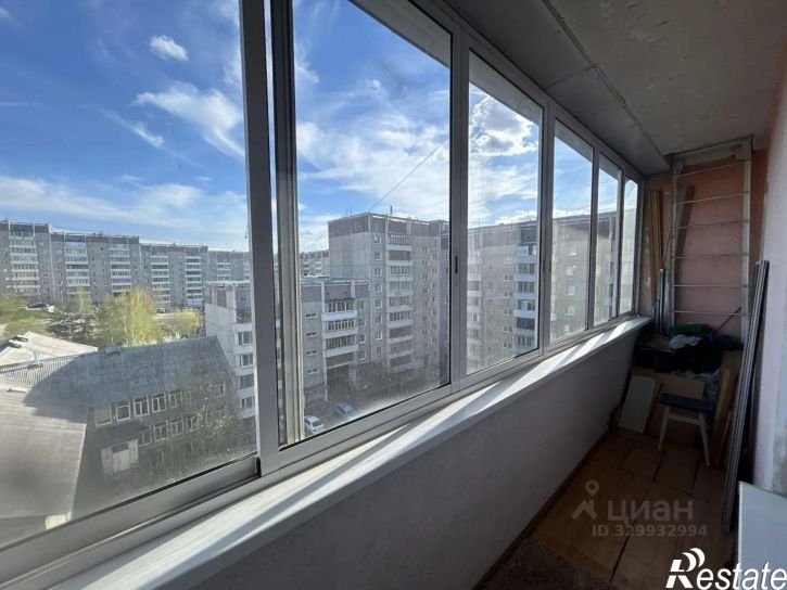 2-комн квартира микрорайон Университетский, 70