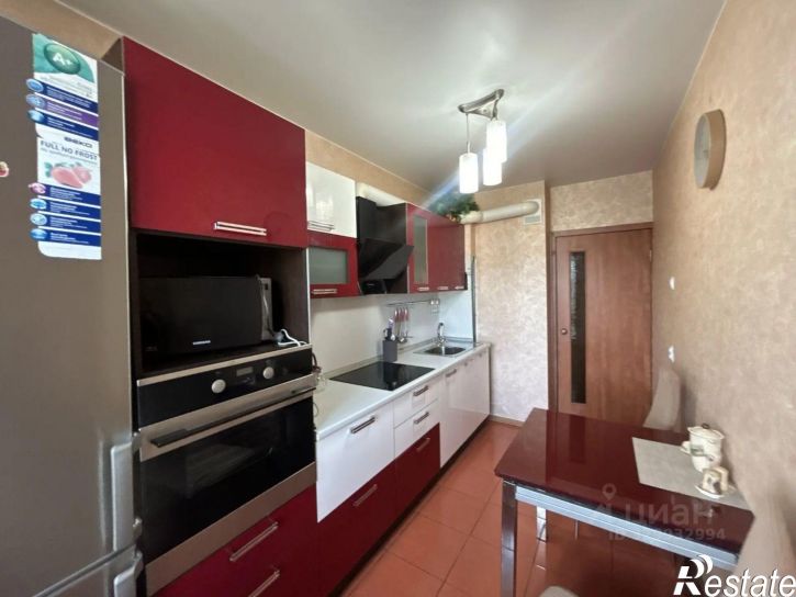 2-комн квартира микрорайон Университетский, 70