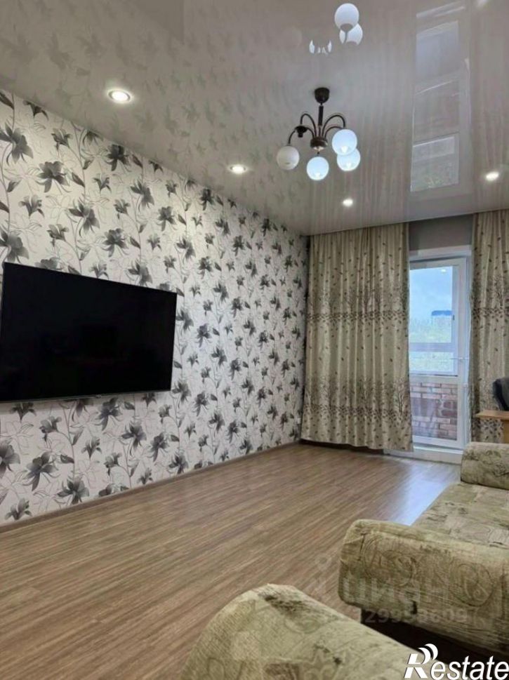 2-комн квартира улица Клары Цеткин, 16,  д. 16