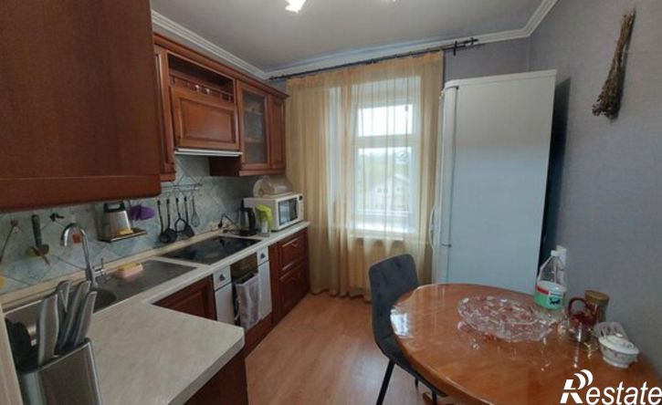 2-комн квартира улица Иосифа Уткина, 30,  д. 30