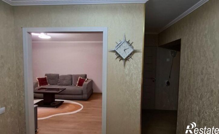 2-комн квартира улица Иосифа Уткина, 30,  д. 30