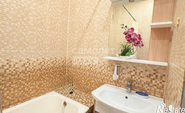 3-комн квартира улица Розы Люксембург, 21,  д. 21