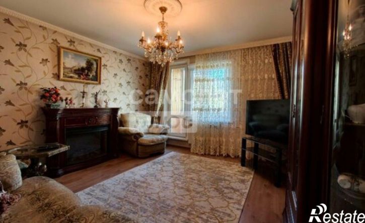 3-комн квартира микрорайон Университетский, 92