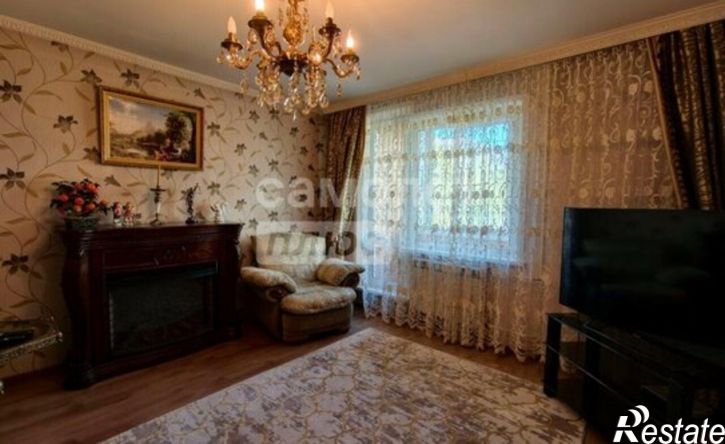 3-комн квартира микрорайон Университетский, 92