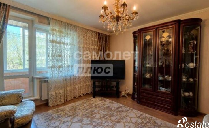 3-комн квартира микрорайон Университетский, 92