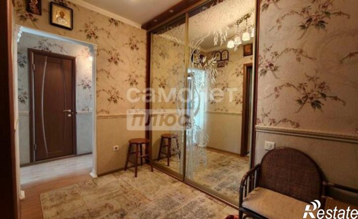 3-комн квартира микрорайон Университетский, 92