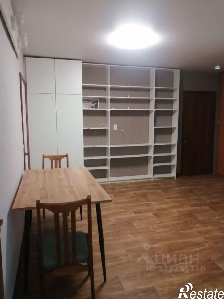 3-комн квартира ул Омулевского, 4,  д. 4