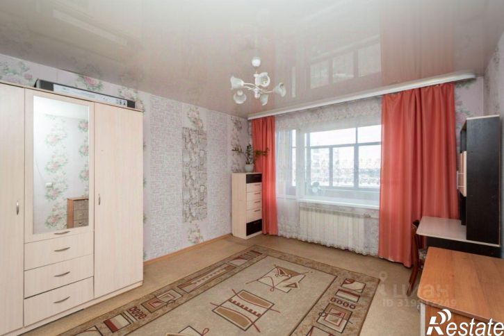 3-комн квартира улица Маршала Конева, 20/18,  д. 20/18