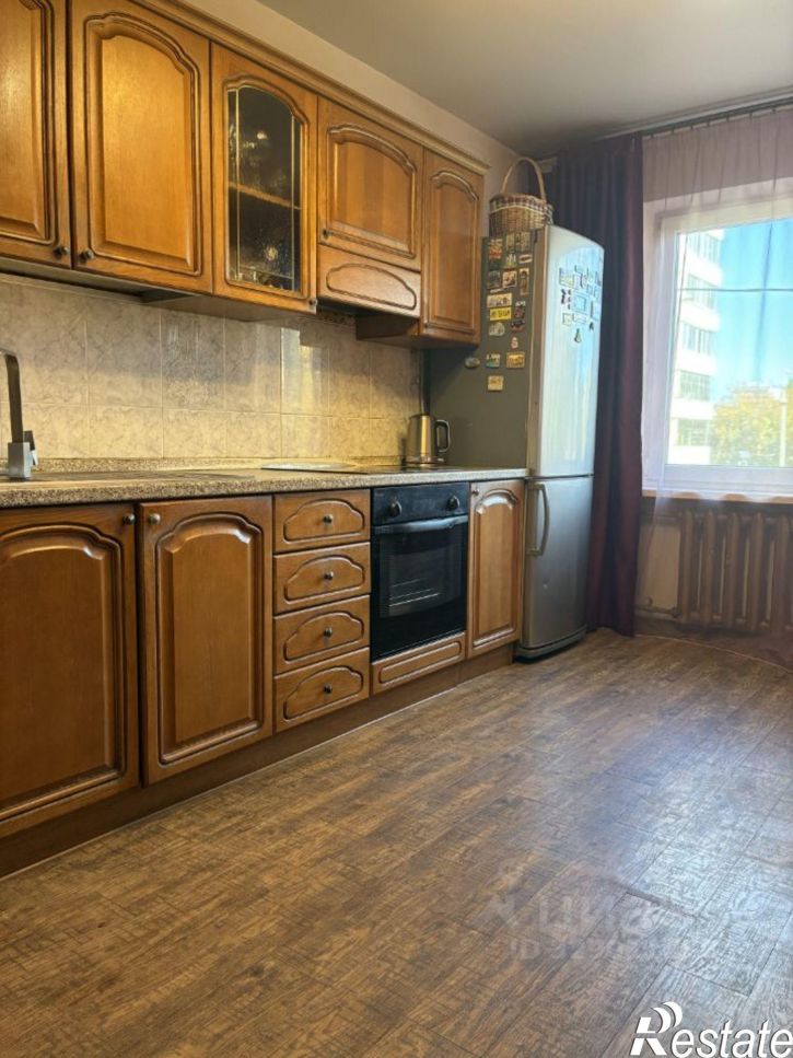 3-комн квартира улица Красных Мадьяр, 80,  д. 80