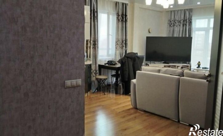3-комн квартира улица Александра Невского, 58,  д. 58