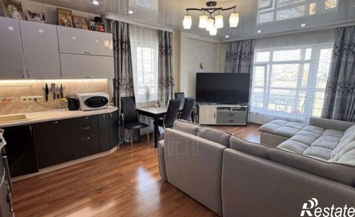 3-комн квартира улица Александра Невского, 58,  д. 58