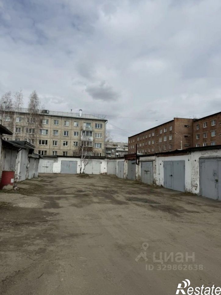 Гараж/парковка улица Павла Красильникова, 213,  д. 213