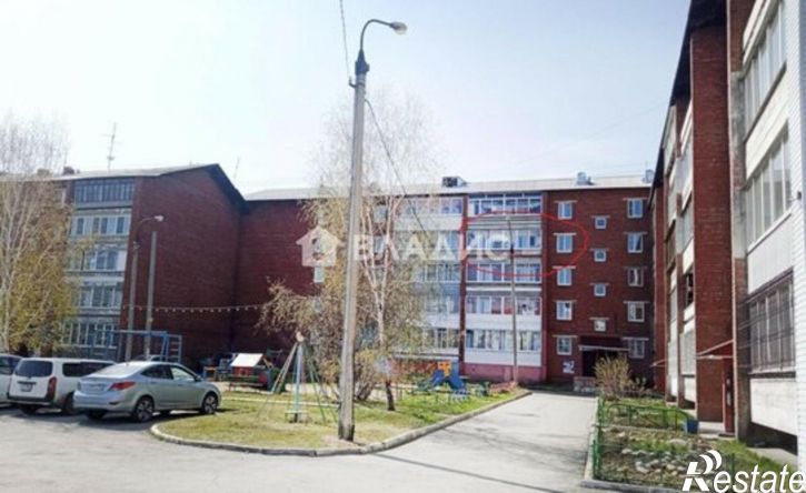 3-комн квартира микрорайон Первомайский, 21