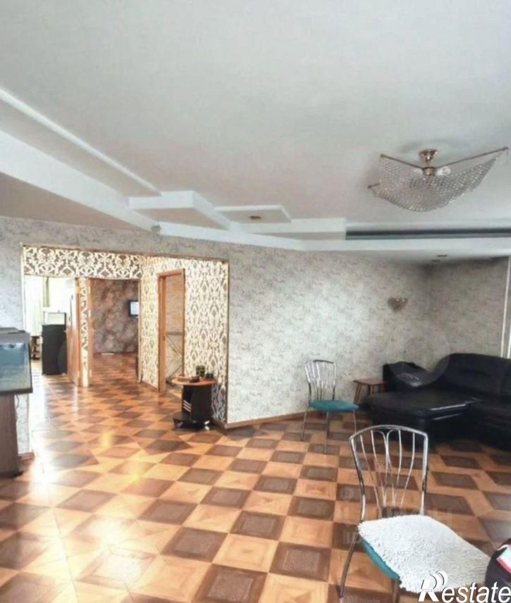 4-комн квартира ул Трилиссера, 110,  д. 110
