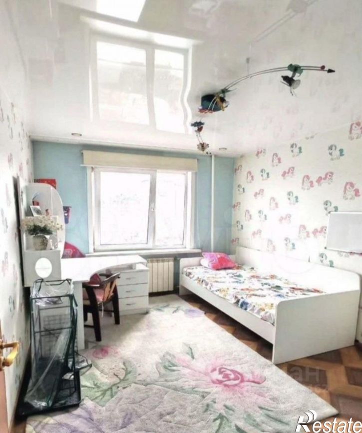 4-комн квартира ул Трилиссера, 110,  д. 110