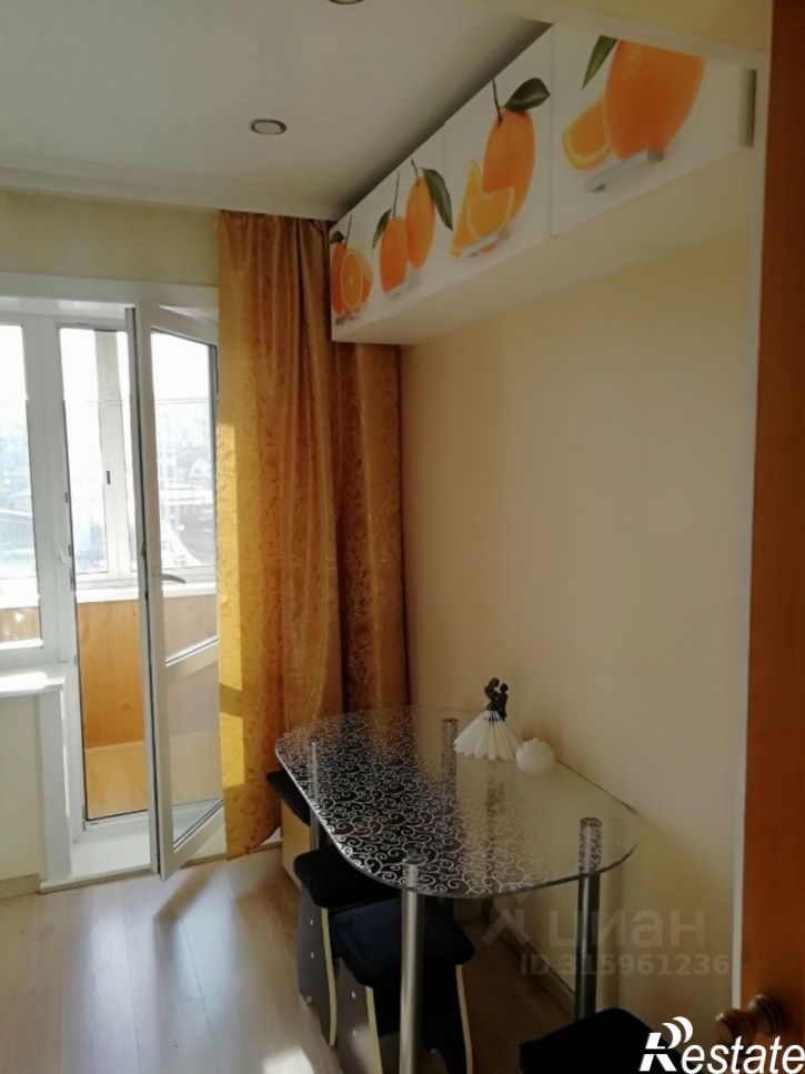 2-комн квартира микрорайон Радужный, 44