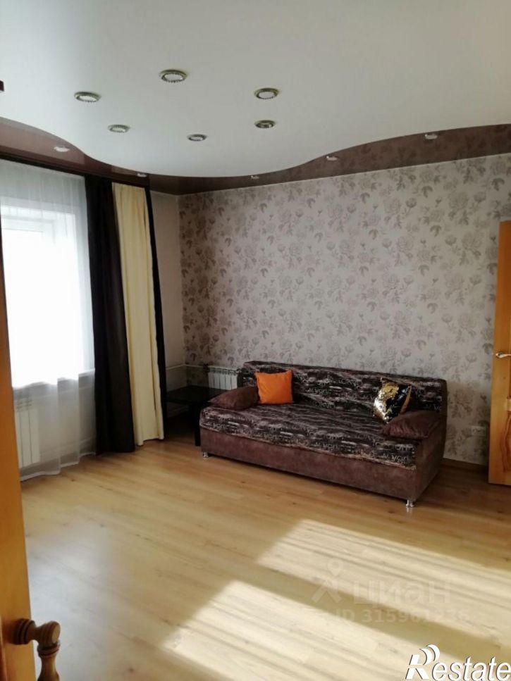 2-комн квартира микрорайон Радужный, 44