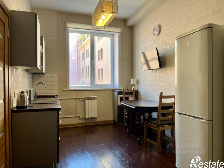 2-комн квартира улица Канадзавы, 3,  д. 3