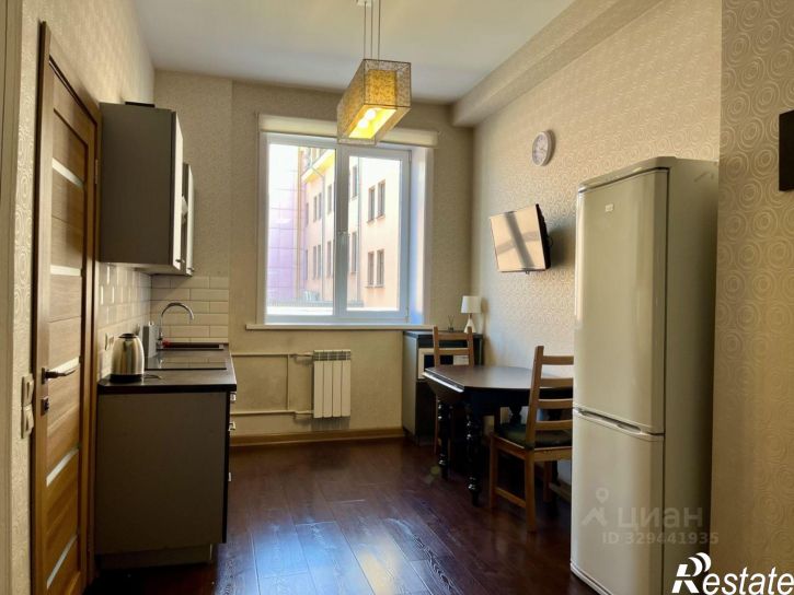 2-комн квартира улица Канадзавы, 3,  д. 3
