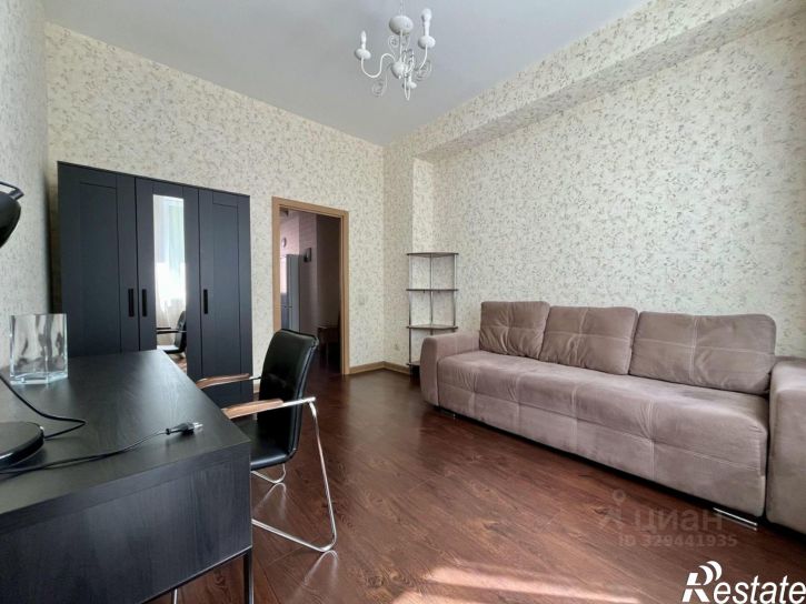 2-комн квартира улица Канадзавы, 3,  д. 3
