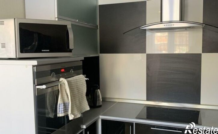 2-комн квартира улица Бородина, 13/1,  д. 13/1