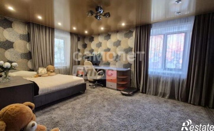 4-комн квартира улица Гоголя, 30,  д. 30