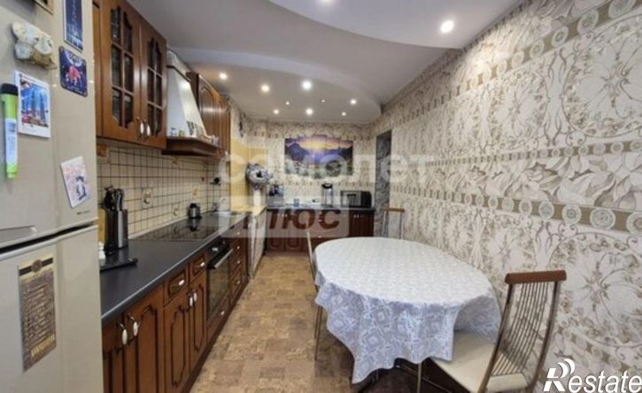 4-комн квартира улица Гоголя, 30,  д. 30