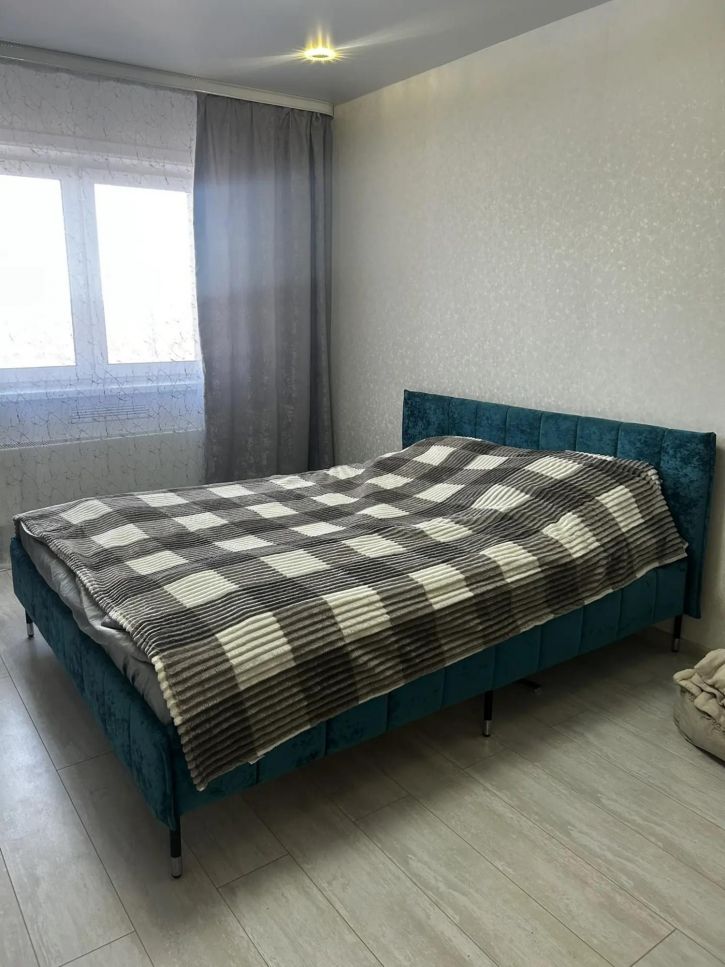 2-комн квартира Топкинский мкр., 73