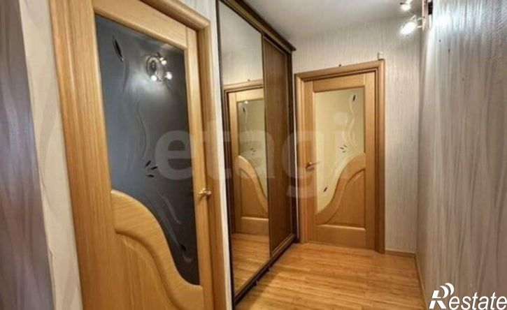 3-комн квартира улица Безбокова, 3,  д. 3