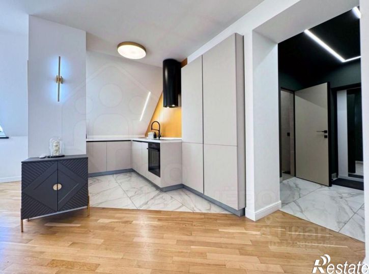 3-комн квартира ул Франк-Каменецкого, 8,  д. 8