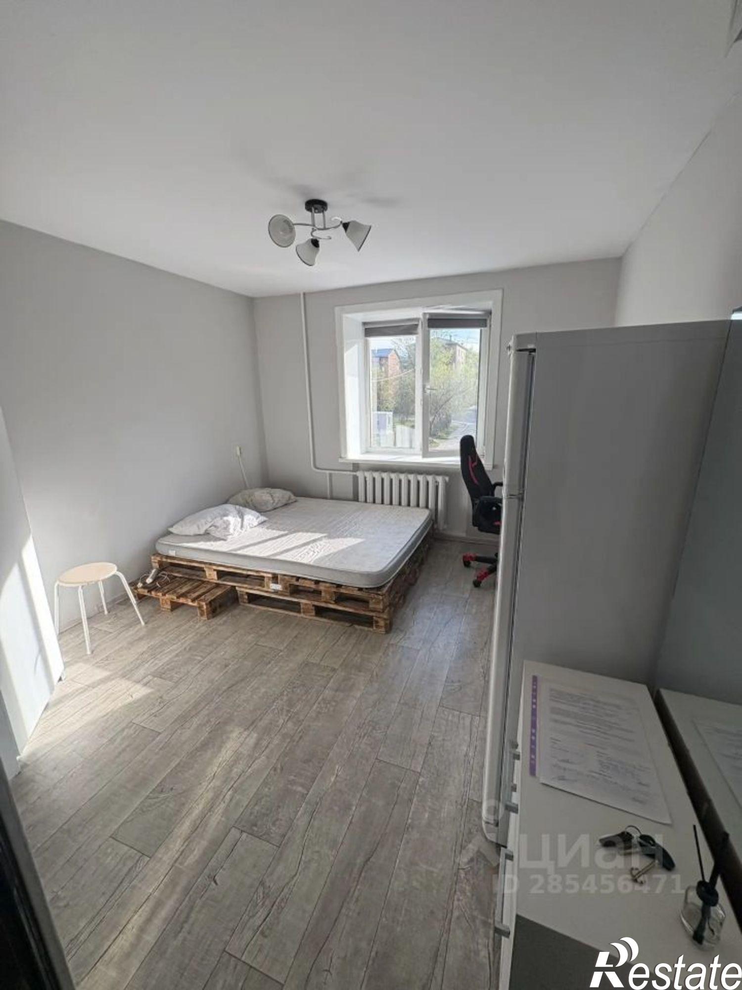 Сдать комнату за 15 000 рублей на ул Трилиссера, 52