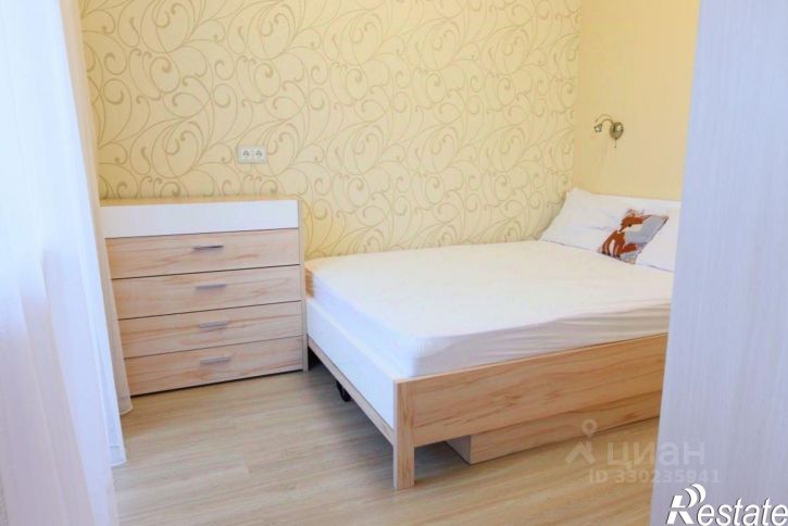 2-комн квартира ул Зверева, 1/2,  д. 1/2