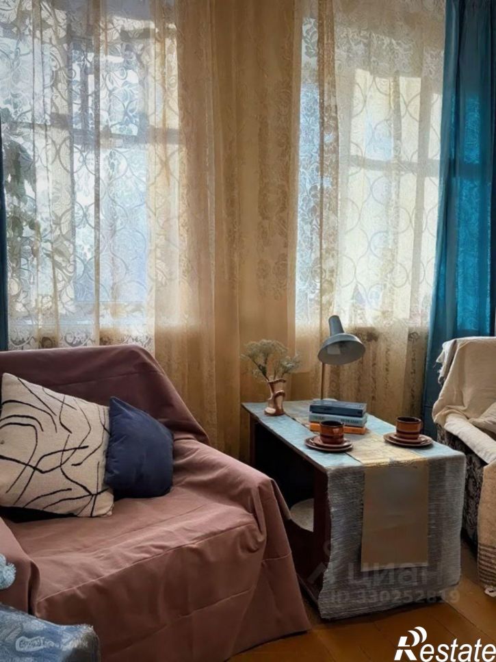 2-комн квартира улица Зверева, 27,  д. 27