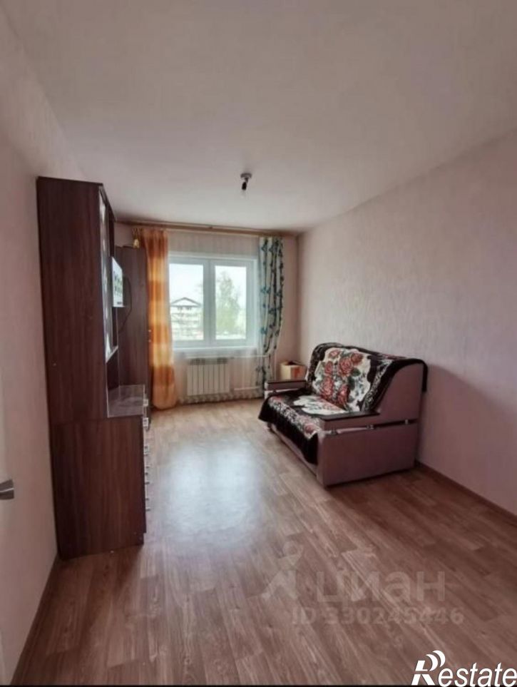 3-комн квартира улица Маршала Конева, 20/18,  д. 20/18