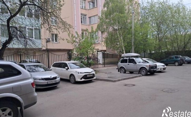 2-комн квартира ул Российская, 1,  д. 1